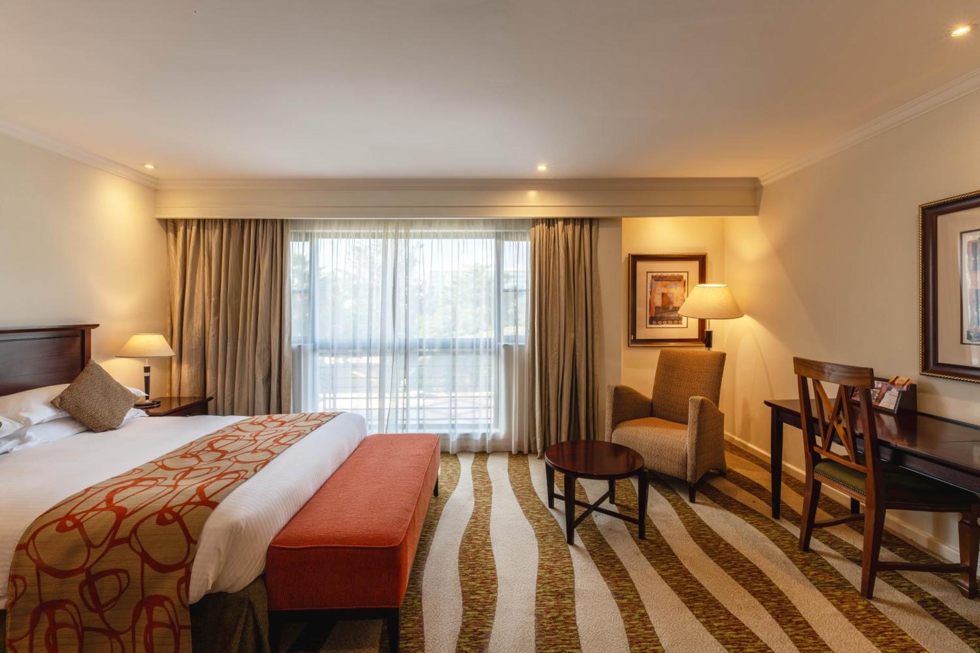 Deluxe Room,1742925546:JPEG